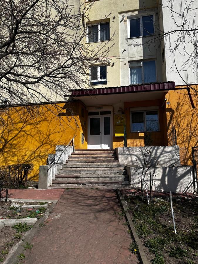 Homely Apartment Сучава Экстерьер фото